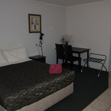 Eldorado Motor Inn Tennant Creek Esterno foto